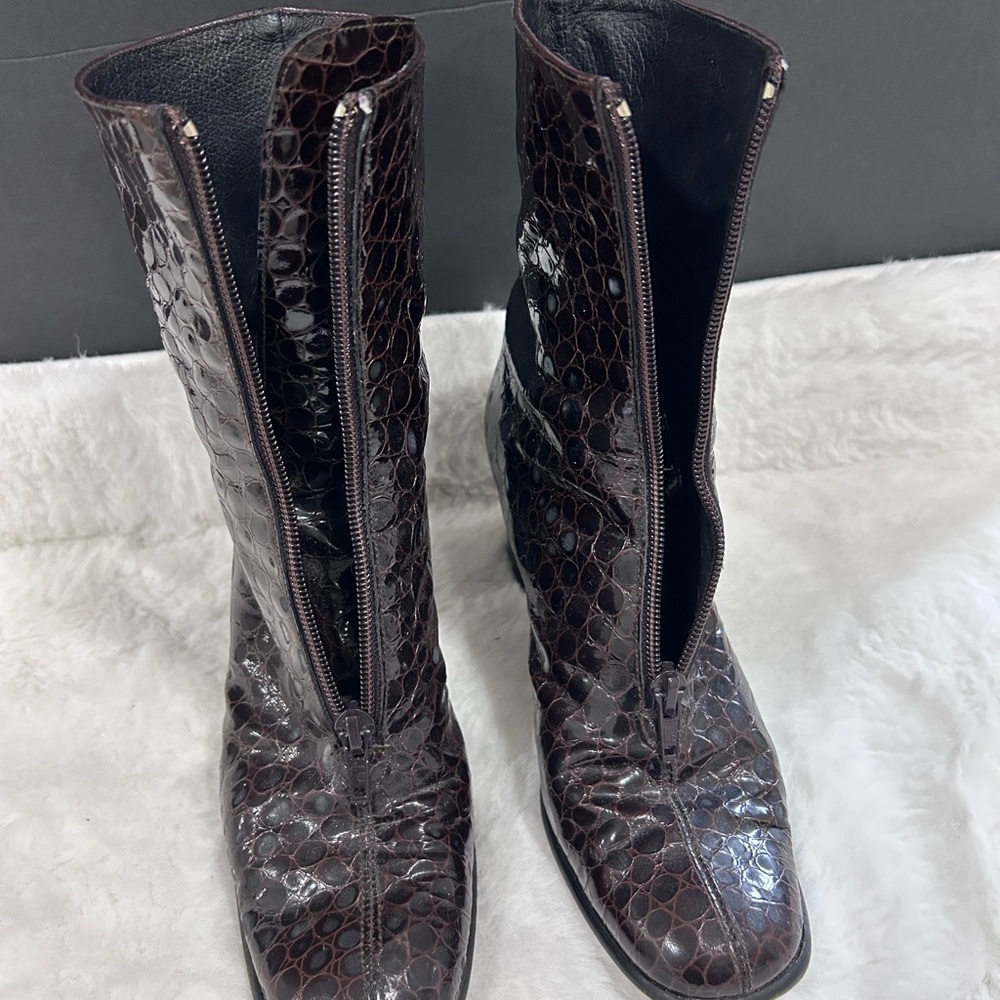 Charles David women Black and Brown LeatherMid-calf/ankle boot